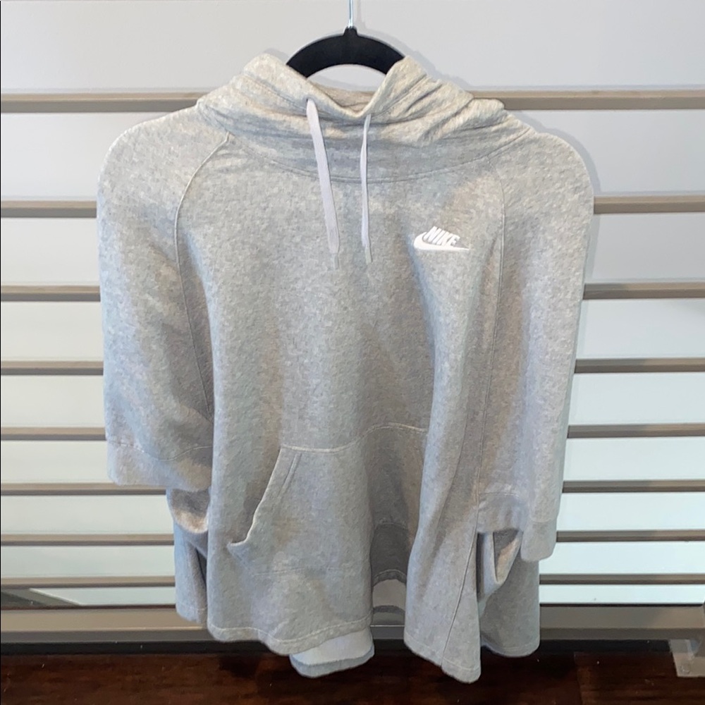 Nike Heather Gray Pancho